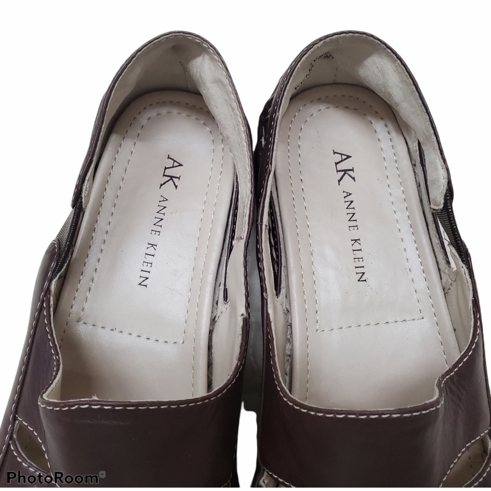 Anne Klein KKMarlo Size 8M Brown Leather Slip On - Picture 5 of 11